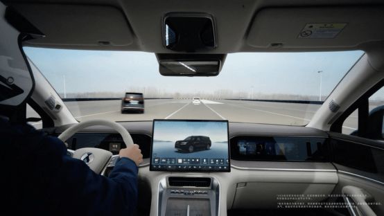 腾势N9震撼上市不再低调3898万元起long8国际龙8科技重构旗舰SUV！(图12)